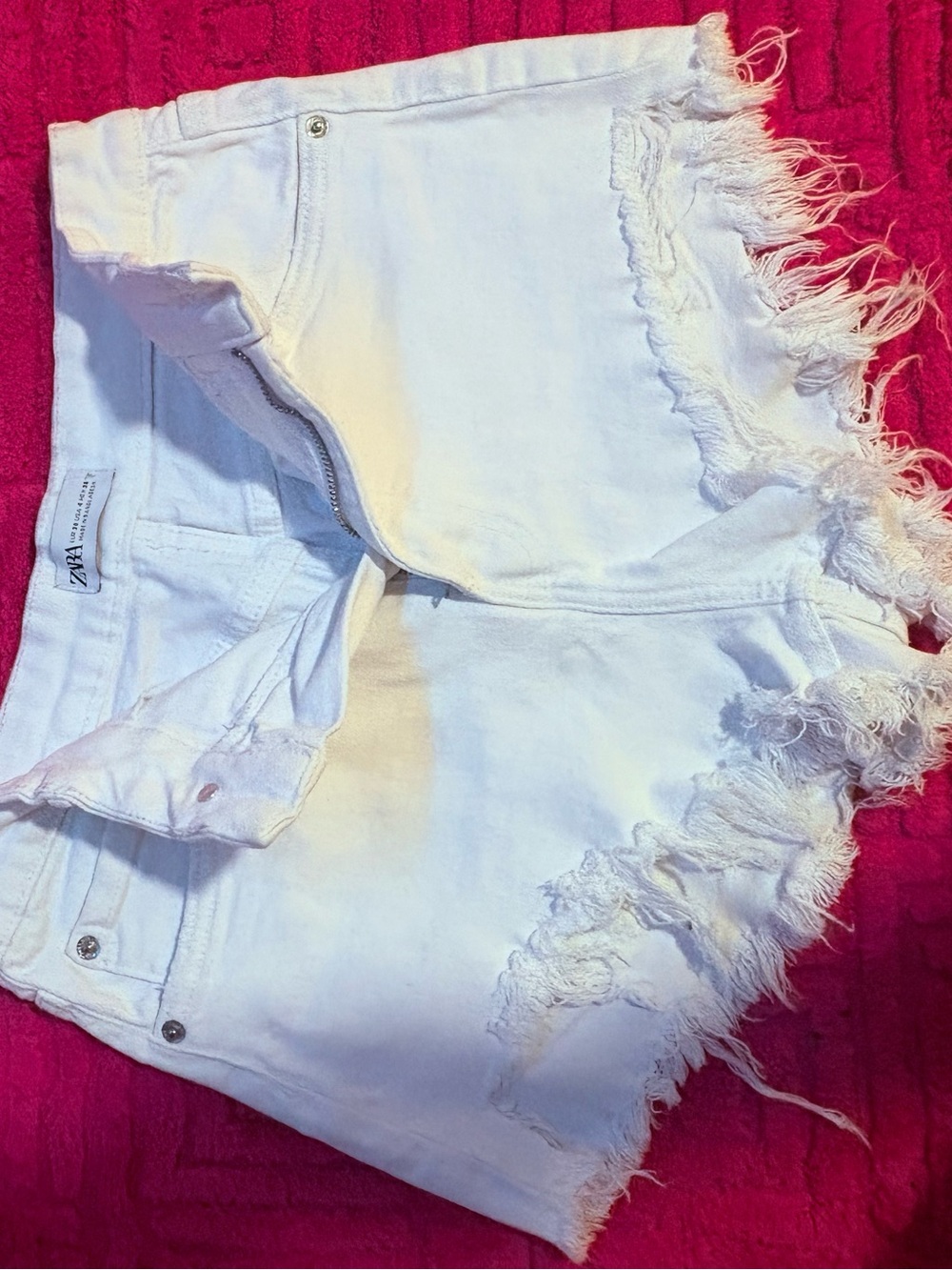 Zara White Frayed Hem Distressed Denim Shorts
